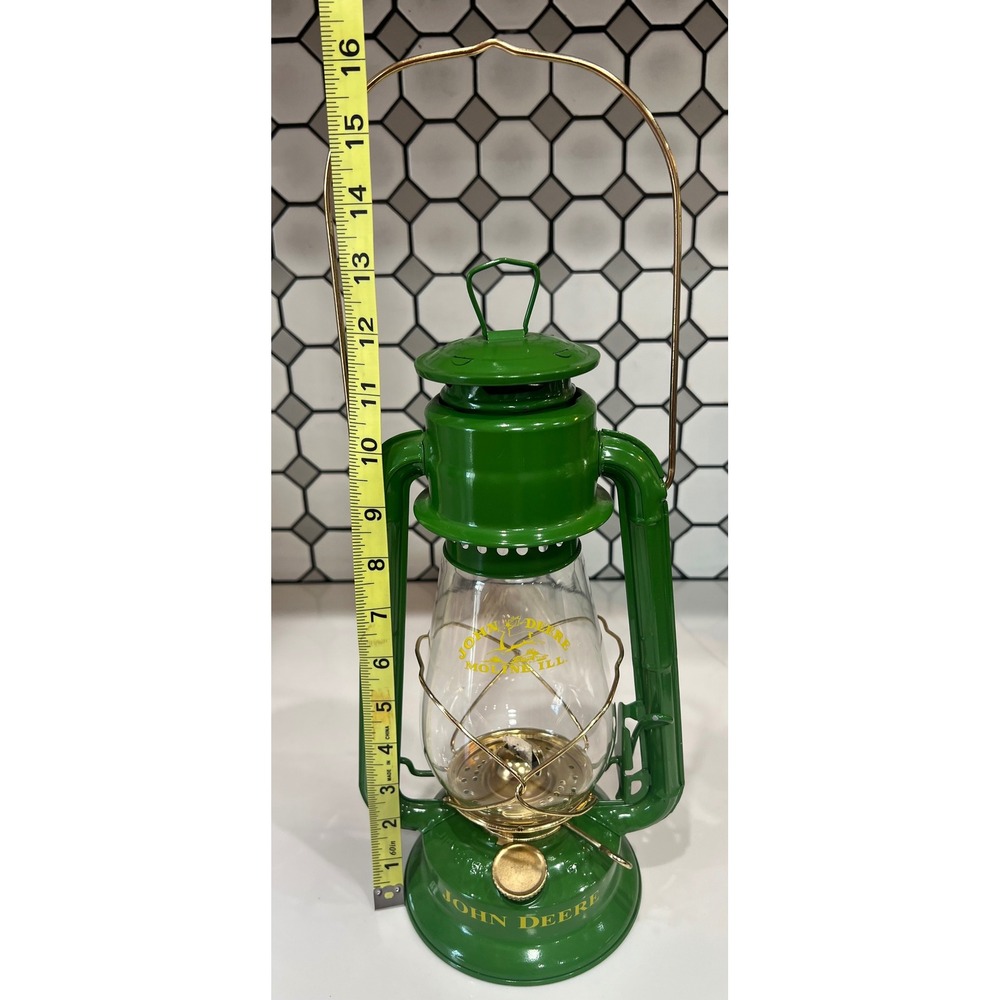 John Deere Kerosene Lantern Green Yellow Moline Ill Vintage Style Oil Lamp 12in - Picture 8 of 11